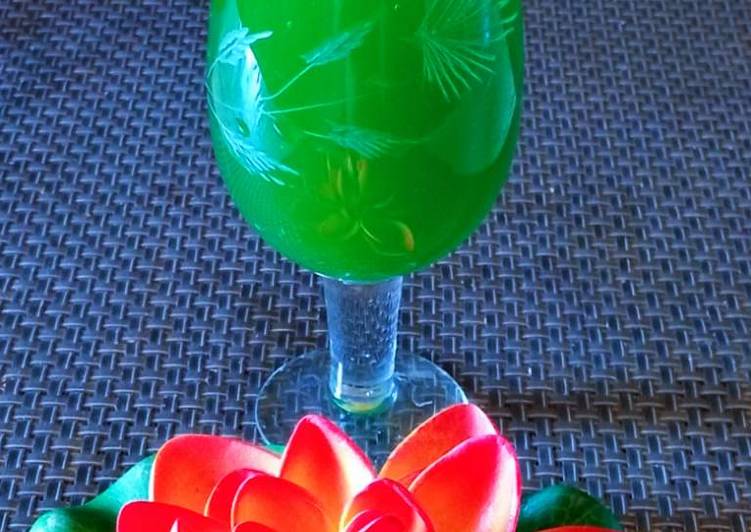 Steps to Prepare Award-winning Mint Juice