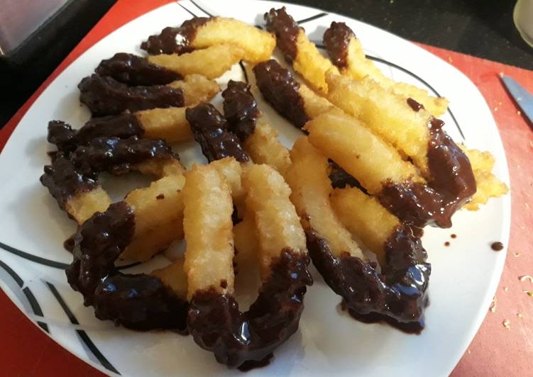 Churros al chocolate