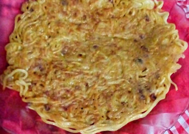 Recipe of Quick Ramen noodle omelette