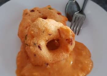 Unique Cuisine Indian Vadei with Creamy  Spicy Tomato Chutney Yummy