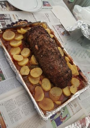 صورة لوصفة عرق اللحم البارد (الروزبيف) مع البطاطس أو الخضار المشكل