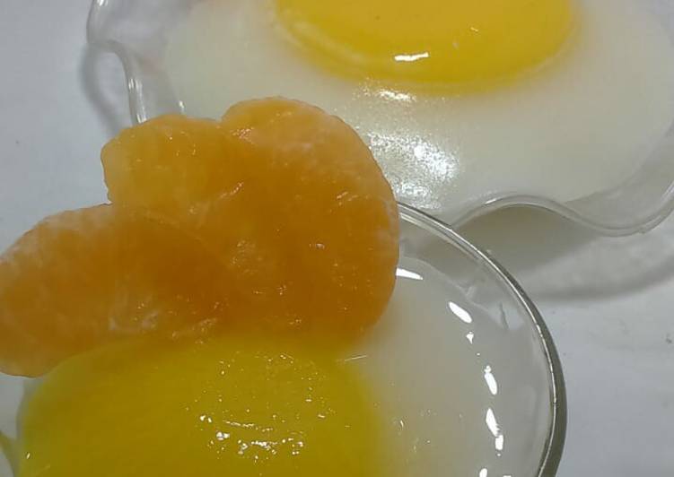 Puding telur mata sapi bulir jeruk