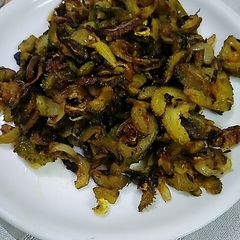 A picture of Kheksi ki bhujia/spine gourd fry.