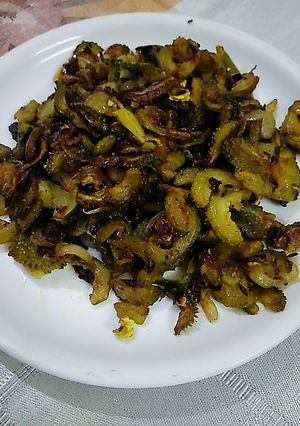 A picture of Kheksi ki bhujia/spine gourd fry.