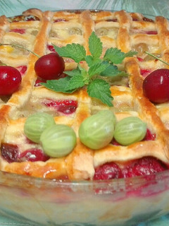 Meggyes, egreses túrós pite 🍒 recept fotója