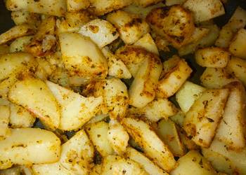 Popular Cuisine Cast iron onion garlic fried potatoes Yummy Popular Cuisine Cast iron onion garlic fried potatoes Yummy