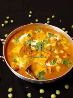 मटर पनीर (Matar paneer recipe in Hindi) रेसिपी मुख्य फोटो