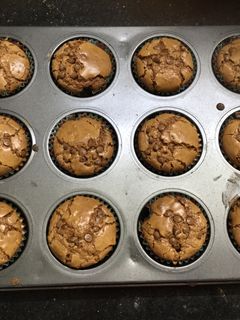 கோதுமை மாவு நாட்டுசர்க்கரை கப் கேக் (Kothumai maavu Cupcake recipe in tamil) செய்முறை முக்கிய புகைப்படம்