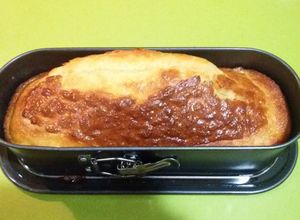 Foto principal de Bizcocho borracho de limón con thermomix