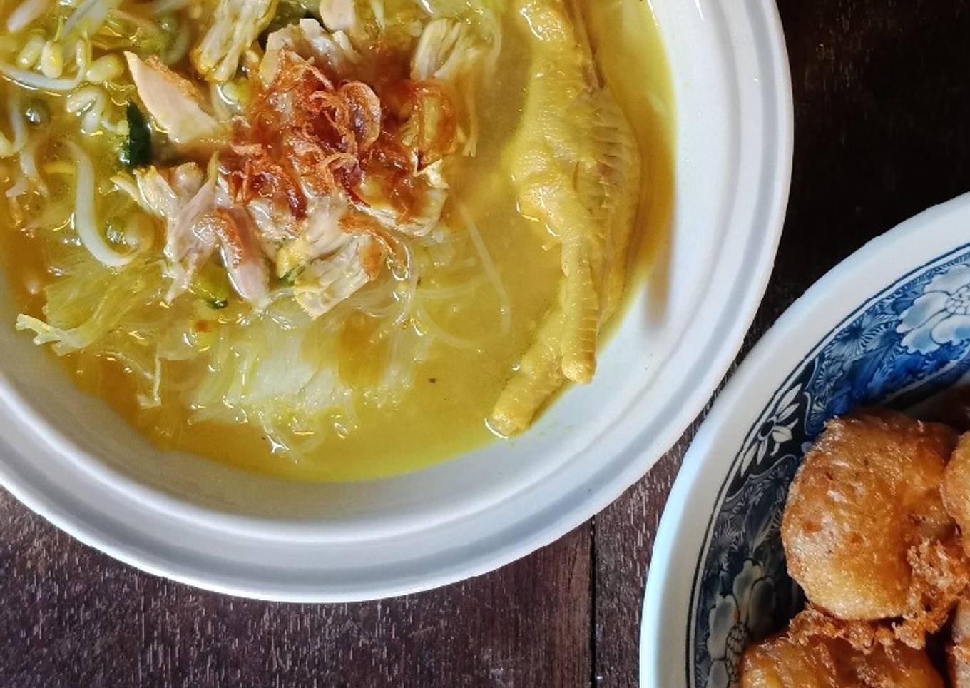 Soto ayam kuah bening