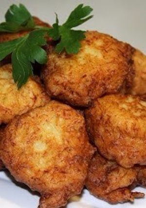 A picture of Buñuelos de bacalao. Little cod bites.