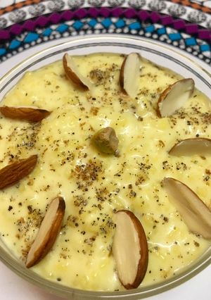 A picture of Khoya kheer.