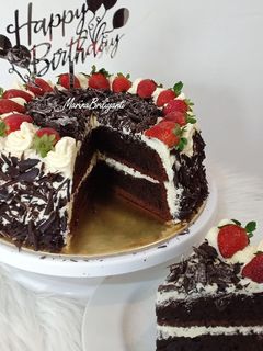 Foto resep Kue Ulang Tahun Sederhana (Simple Birthday Cake)