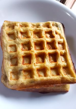 A picture of Potato waffle.
