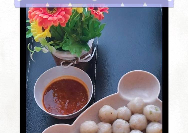 Resep Cilok isi abon dengan saus kacang yang Menggugah Selera