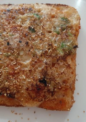 A picture of Bread pizza.