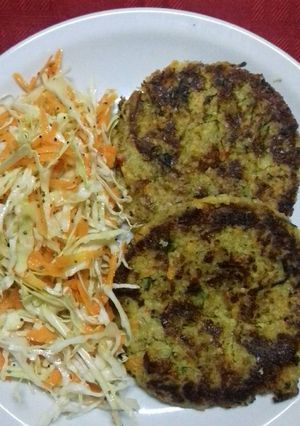 Una foto de Hamburguesas de quinoa con verduras
