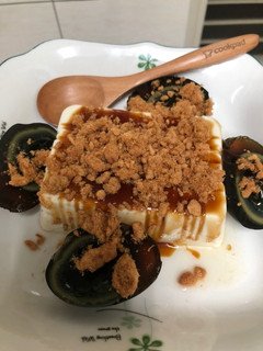 涼拌皮蛋豆腐 的食譜成品照片