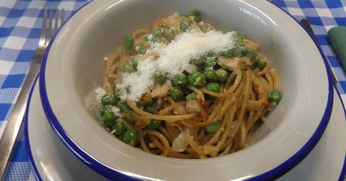 Pasta integral cocida con atún de 159 Kcal - Receta fácil en la app Avena