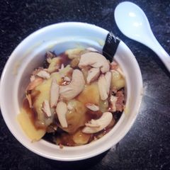 A picture of Toffee Apple Strawberry Ginger   Crunchy Crumble.