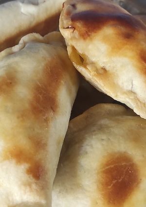 Una foto de Empanadas diferentes!!😃