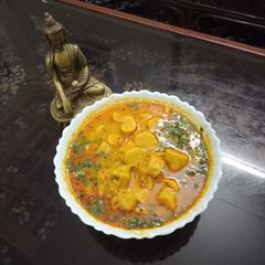 A picture of Gatte ki sabji.