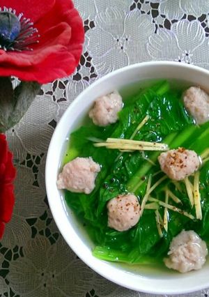 Hình của món Canh Cải Bẹ Xanh Giò Sống.