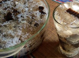 Hình của món Nước mủ trôm, hạt é, sương sáo.