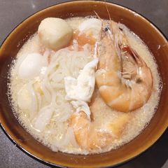 A picture of Shrimp Noodle.