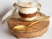 Une photo de tiramisu au nutella
