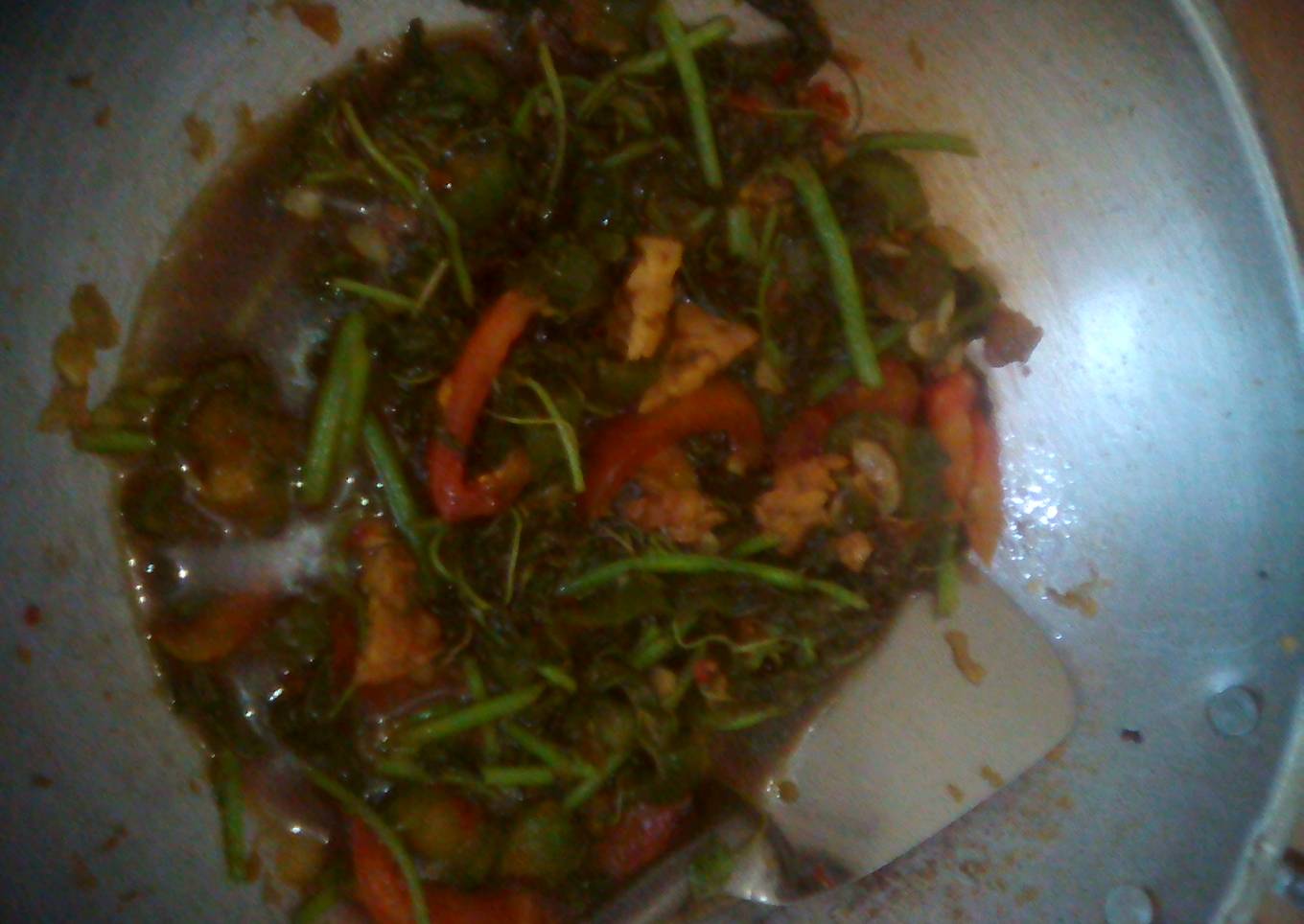 Tumis gambas dan bayam