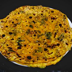 A picture of Methi thepla.