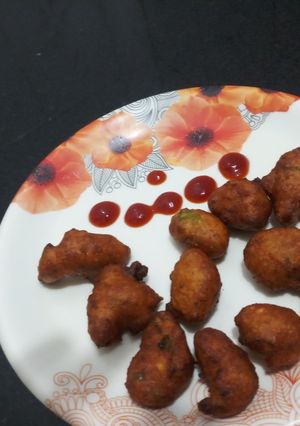 मुग भजी (Moong Bhajji Recipe In Marathi) रेसिपी चे मुख्य फोटो 