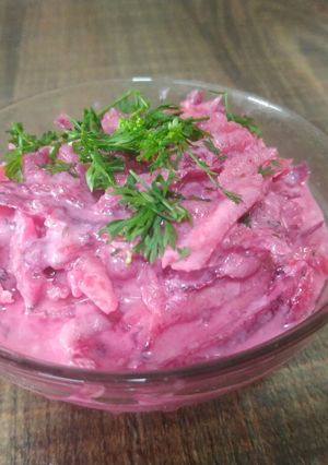 A picture of Beetroot salad.