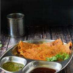 A picture of Besan ka chilla.
