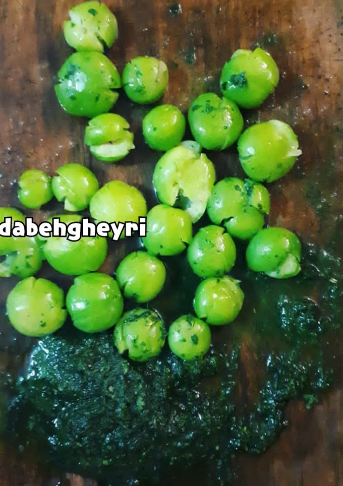 عکسی از دستور هَلی کوتِنَی
