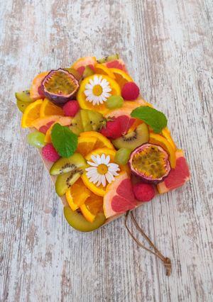 Une photo de Planche de fruits frais