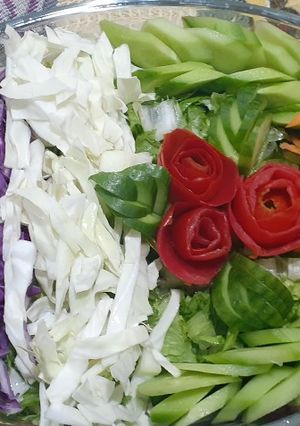 عکسی از دستور تزیین سالاد کاهو🥬🥗