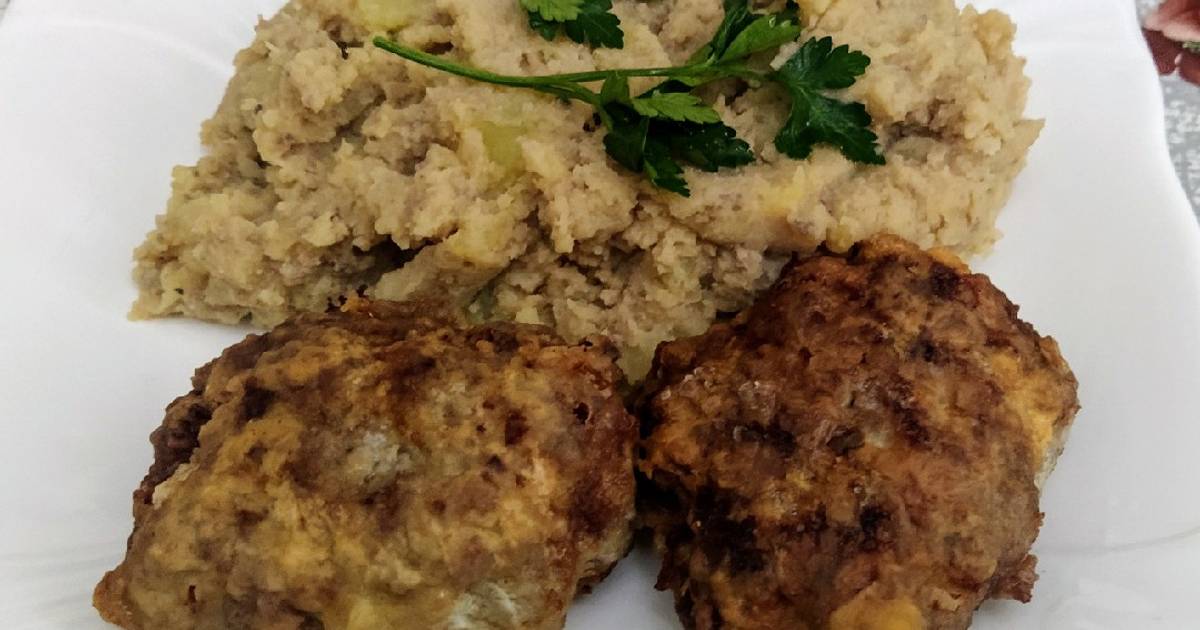 Печёночный суп пюре. Печеночное пюре. Печёночный суп пюре. Суп пюре из печени. Пюре каштана.