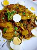 Chat pati Aloo ki bhujiya with ublay anday n roti 😋