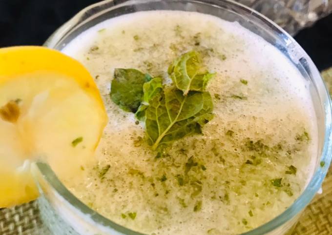 Cucumber Mint mojito