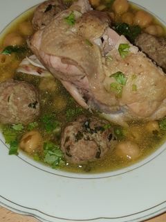 صورة لوصفة مثوم عاصيمي بالدجاج
