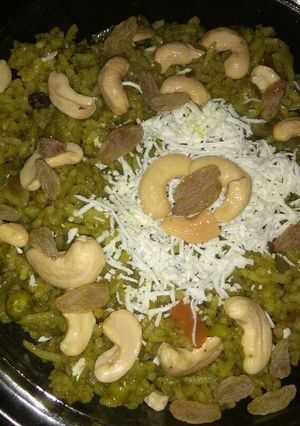A picture of Hyderabadi Biryani.
