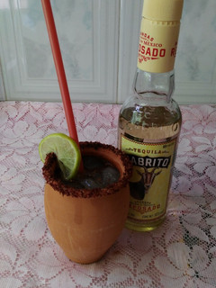 Una foto de Jarritos locos/cantaritos de feria
