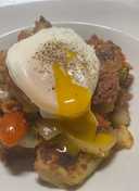 Spicy Corned Beef Hash with Poached Egg