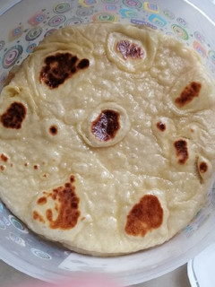 A picture of NAAN BREAD😋. #themechallenge.