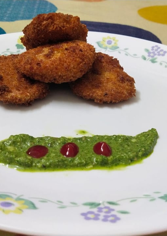 चिकन कटलेट (Chicken cutlet recipe in Hindi) रेसिपी मुख्य फोटो