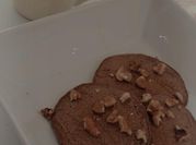 Una foto de claras de huevo y cacao