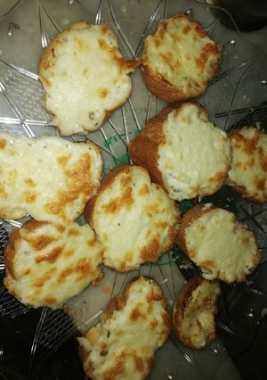 صورة لوصفة خبز بالثوم - (garlic bread)