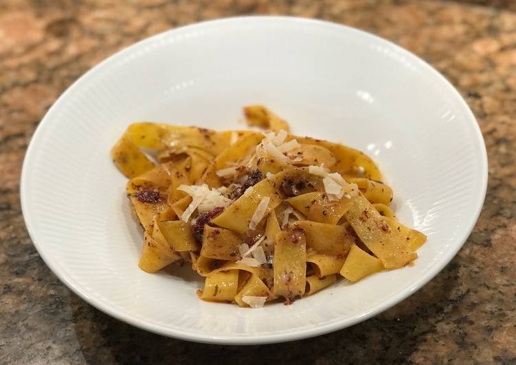 How to Cook Delicious Pappardelle med soltørret tomat